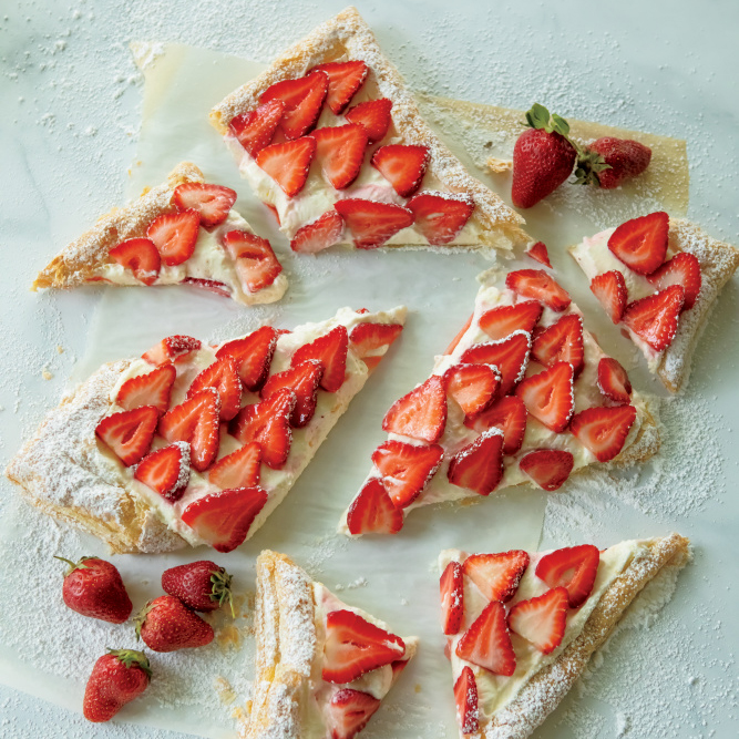 strawberry torte