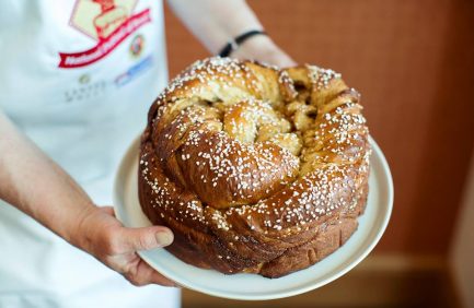 National Festival of Breads; Kansas food festivlas