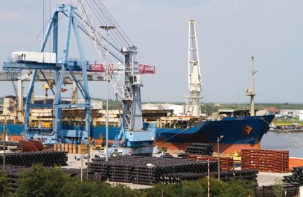 Port of Mobile, Alabama exports agriculture products