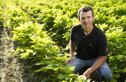 Collin Blalock of Collins Produce in Wilson, NC photographed with his wife Ashley Blalock. ©Journal Communications/Justin Kase Conder