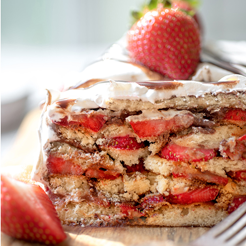 No Bake Vanilla Wafer Strawberry Torte