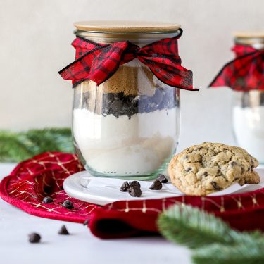 Chocolate Chip Cookie Mix in a Jar