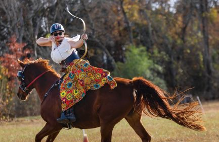 Elizabeth Tinnan spearheads Rising Glory Farm’s mounted archery program.