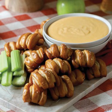 Beer Cheese Dip with Soft Pretzel Bites