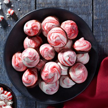 Peppermint Meringues