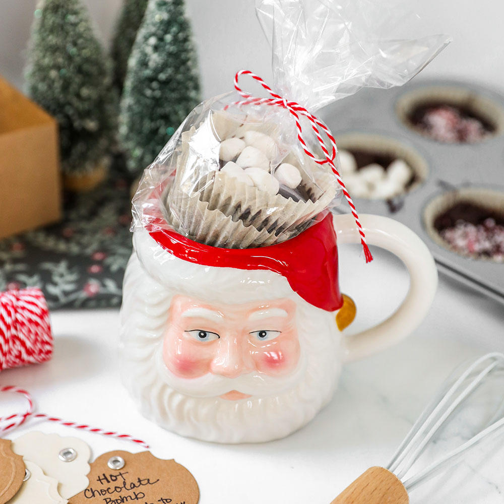 Homemade Hot Chocolate Bombs
