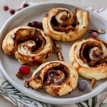 Cranberry Brie Pecan Pinwheels